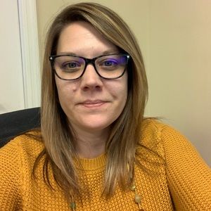 Meet your Posher, Liza